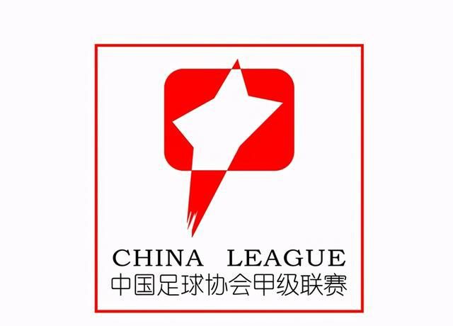 失去记忆的阿丽塔偶然间发现自己拥有超强的战斗能力，之后在接连不断的战斗中迅速成长，并开启探寻身世之谜的史诗级冒险